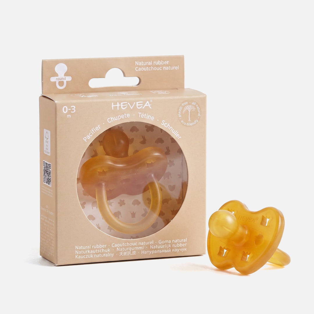 Hevea round natural rubber pacifier 0–3 m in natural color with box and product